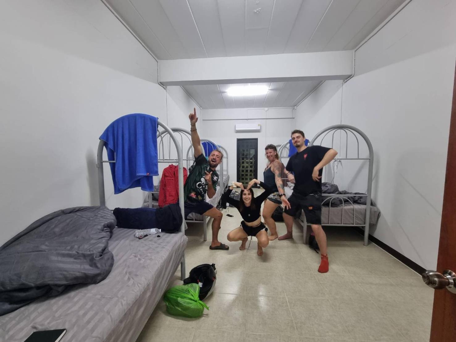 The Savannah Hostel Pai Exterior photo